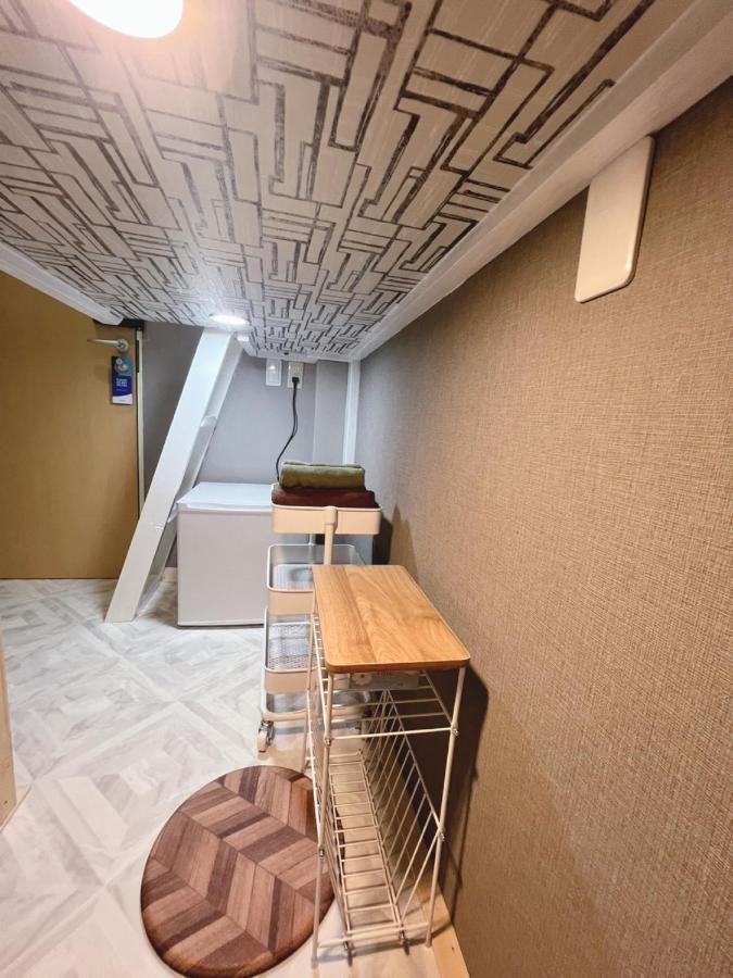 誠家　Makoto Hostel Tokyo prefektur Exteriör bild
