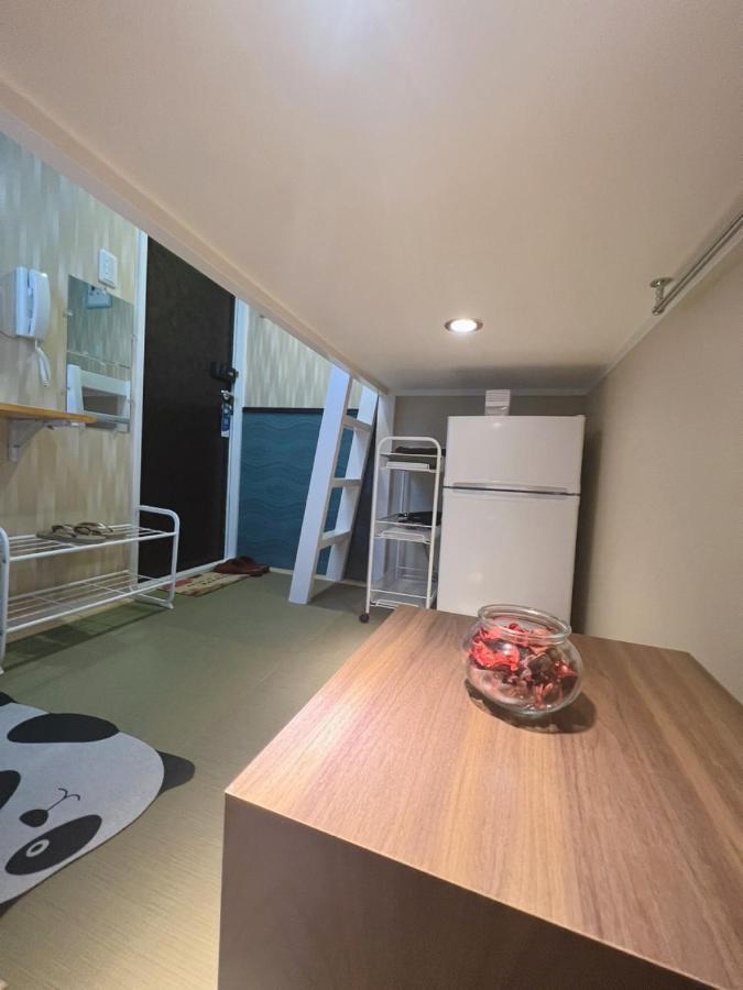 誠家　Makoto Hostel Tokyo prefektur Exteriör bild